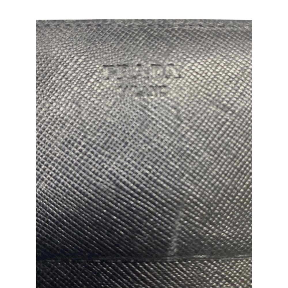 Prada Classic Black Bifold Wallet - Picture 5 of 8
